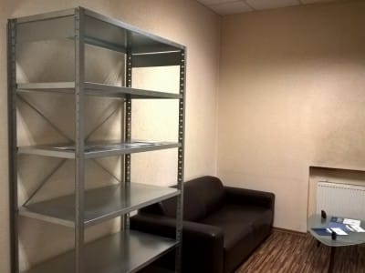 Levering av galvaniserte hyller, montering - Mogo 4